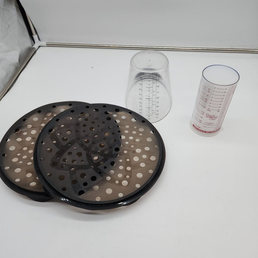Pampered chef lot